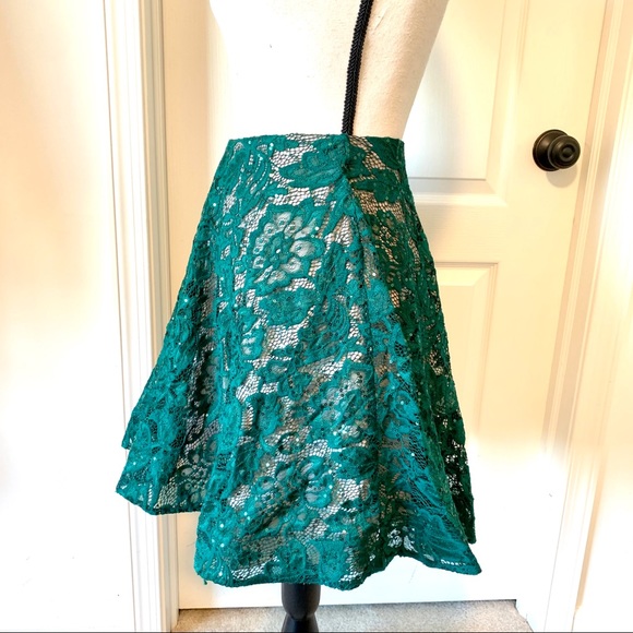 MY MICHELLE Sequin Layered Circle Skirt—SZ. 13 - Picture 3 of 16
